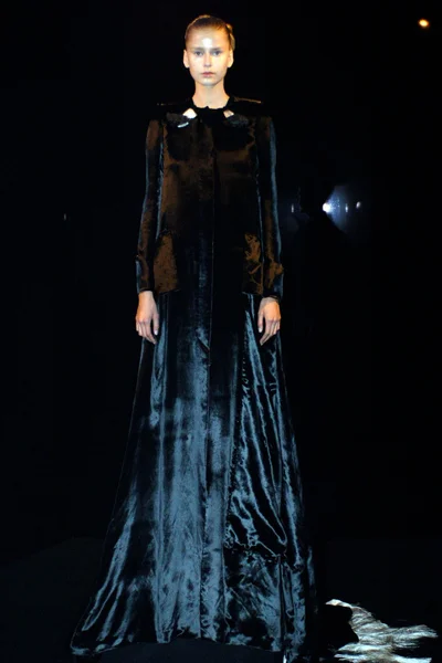 Look 17